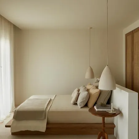 Sui Generis Pesádha