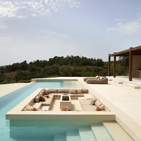 Sui Generis فيلة Pesádha