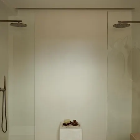 Villa Sui Generis Pesádha